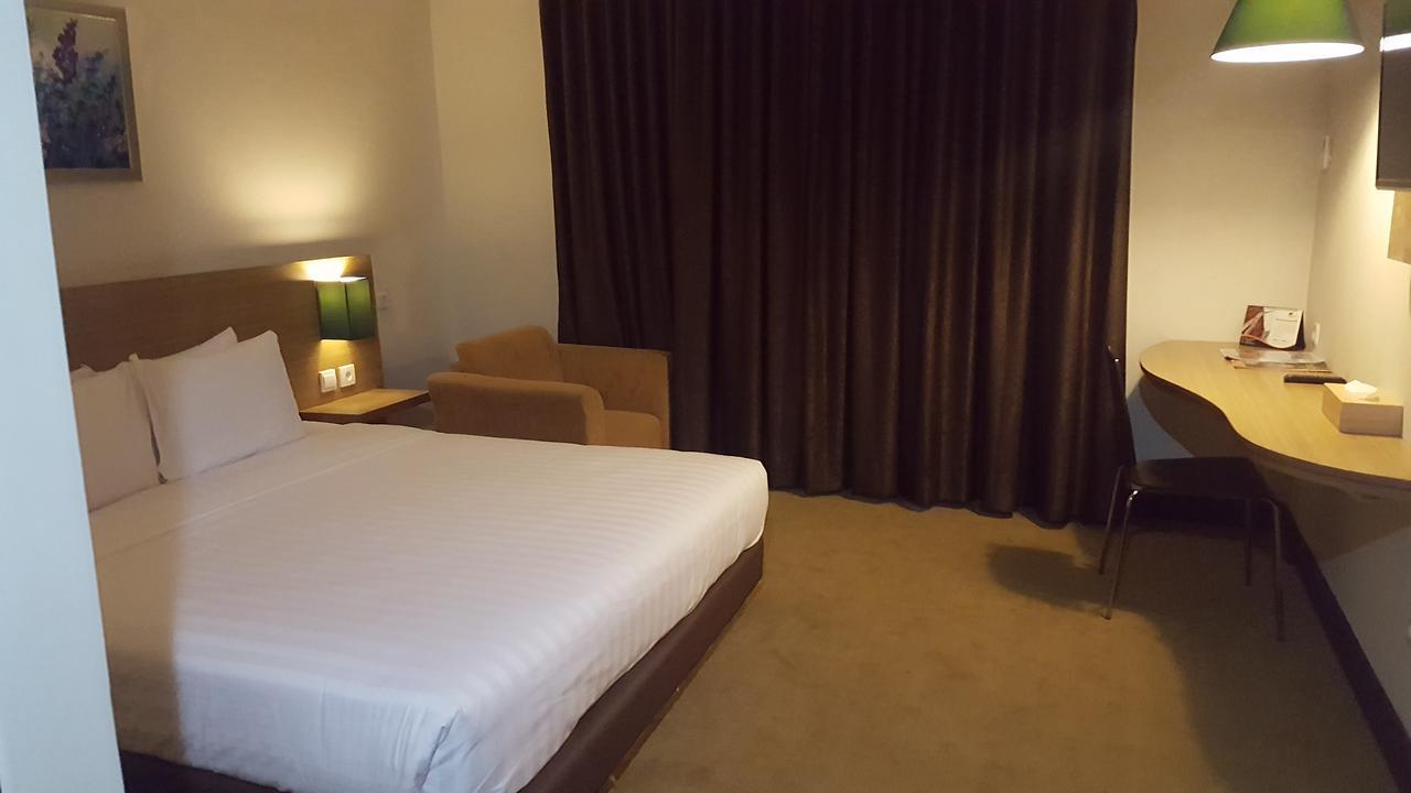 Grand Tembaga Hotel Тіміка Екстер'єр фото