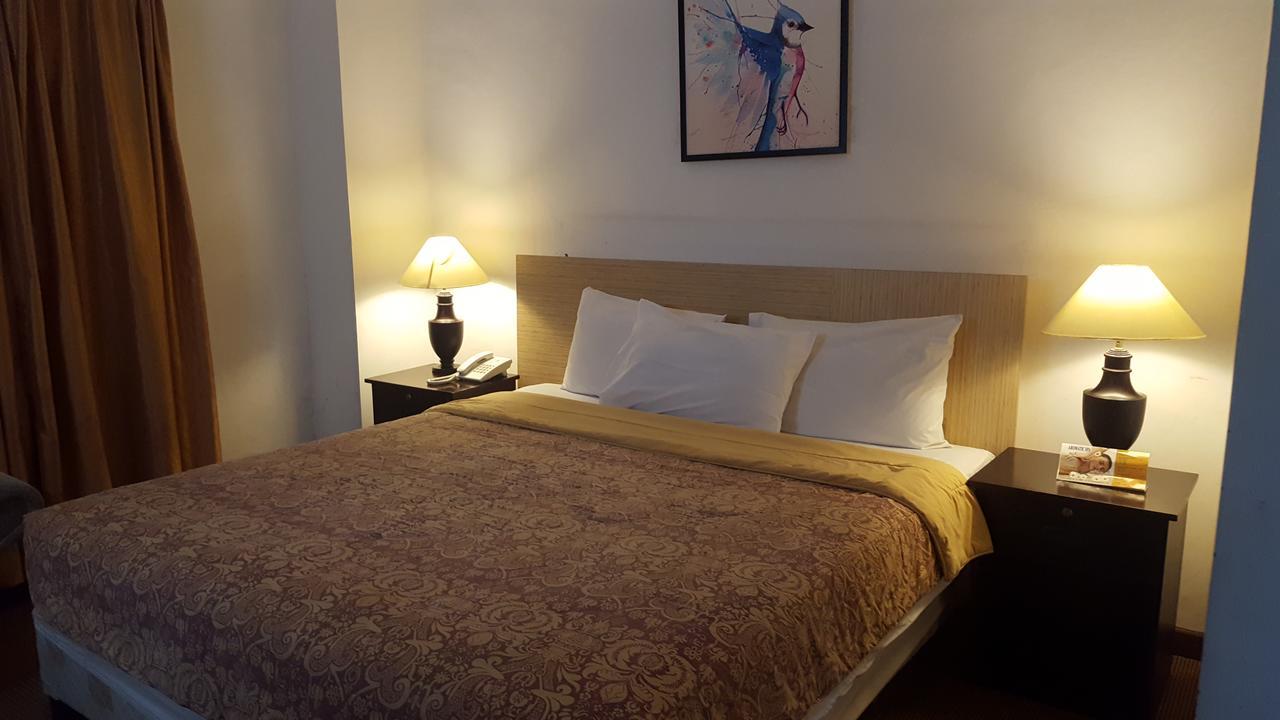 Grand Tembaga Hotel Тіміка Екстер'єр фото